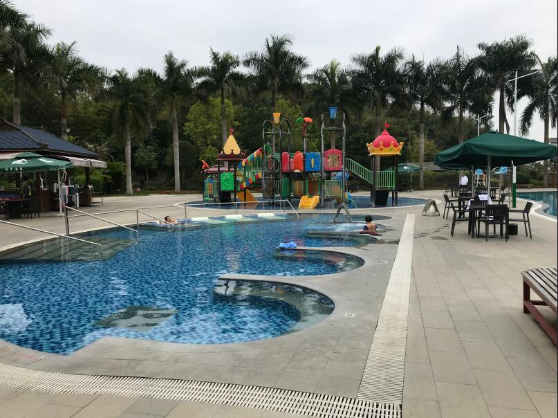 温泉水上乐园