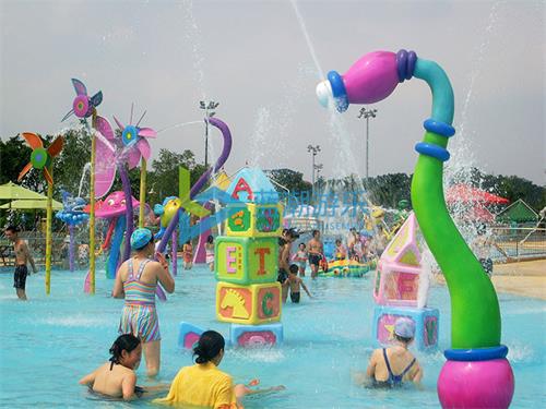 戏水小品_蓝潮游乐